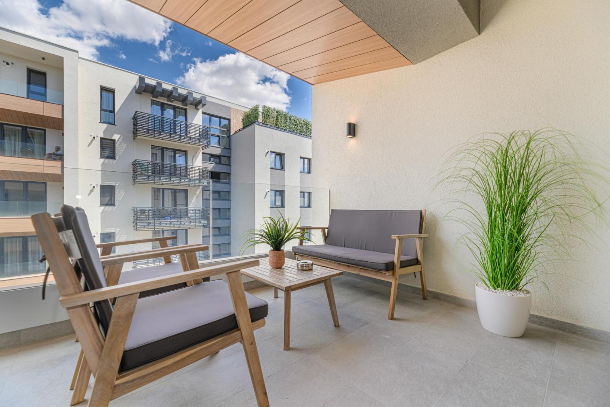 Luxury Landing Apartments Complex Qualis Braşov Eksteriør billede