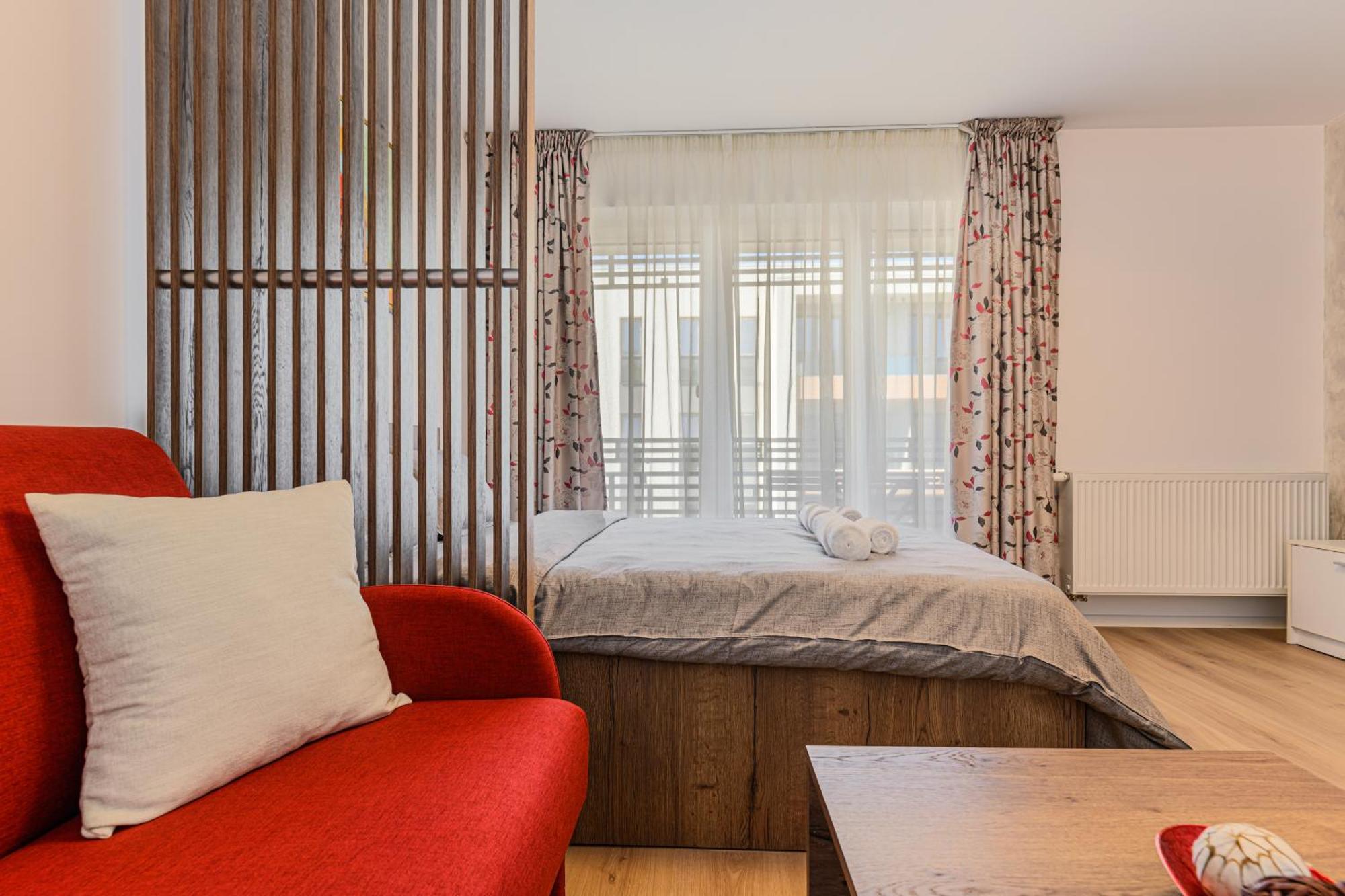 Luxury Landing Apartments Complex Qualis Braşov Eksteriør billede