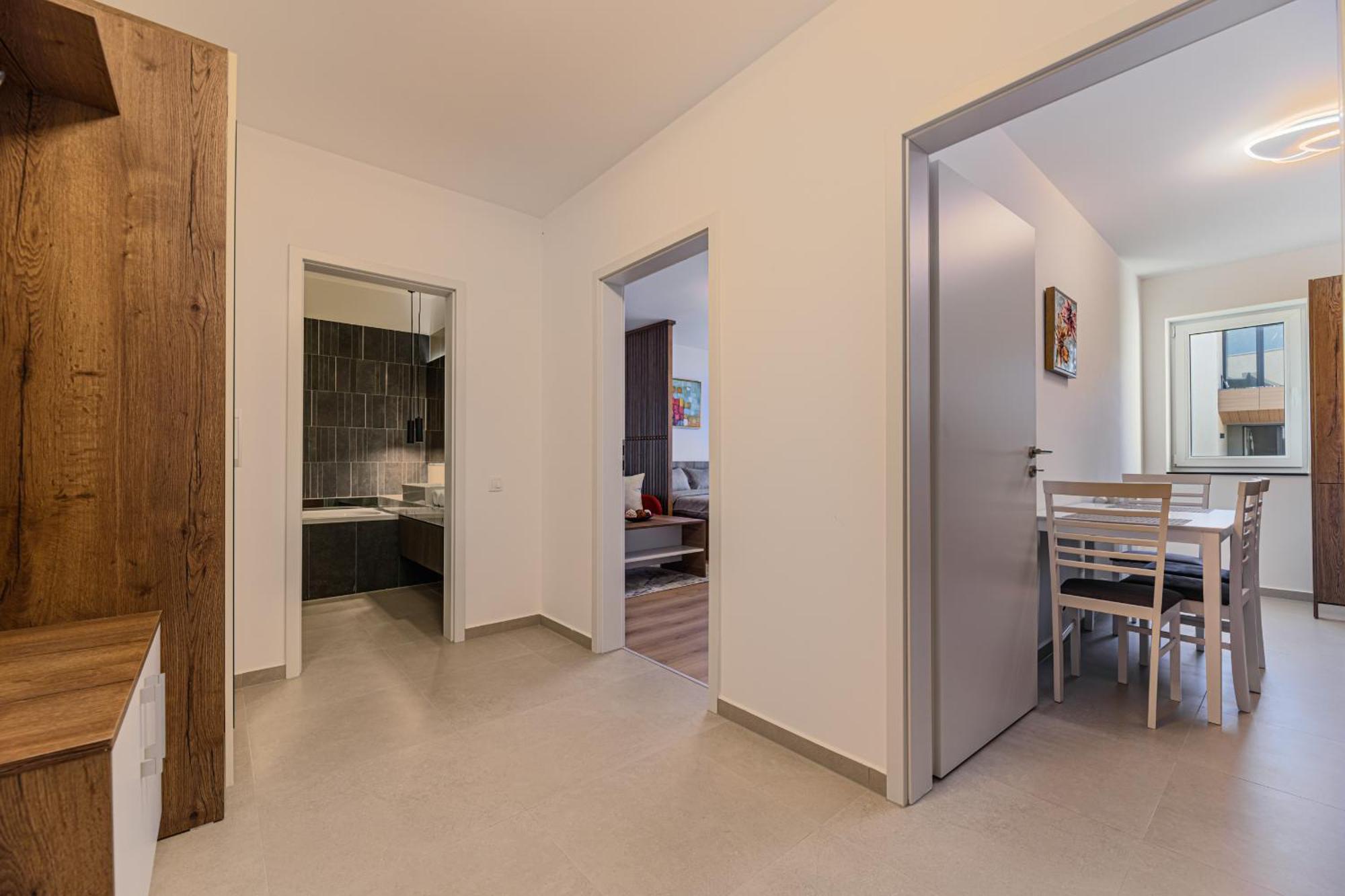 Luxury Landing Apartments Complex Qualis Braşov Eksteriør billede
