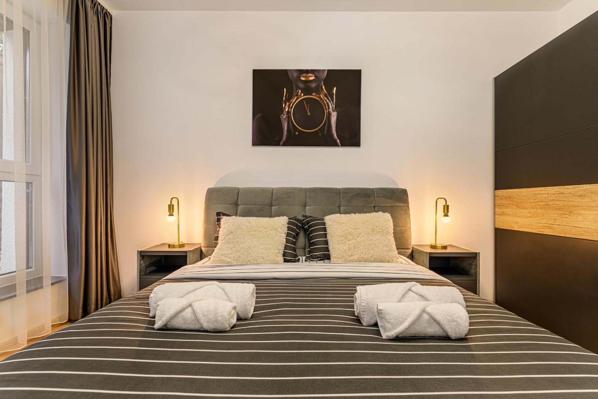Luxury Landing Apartments Complex Qualis Braşov Eksteriør billede